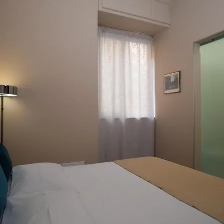 Vendégház Meridiano 15 *
